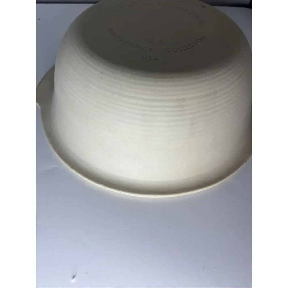 Pampered Chef Stoneware 12